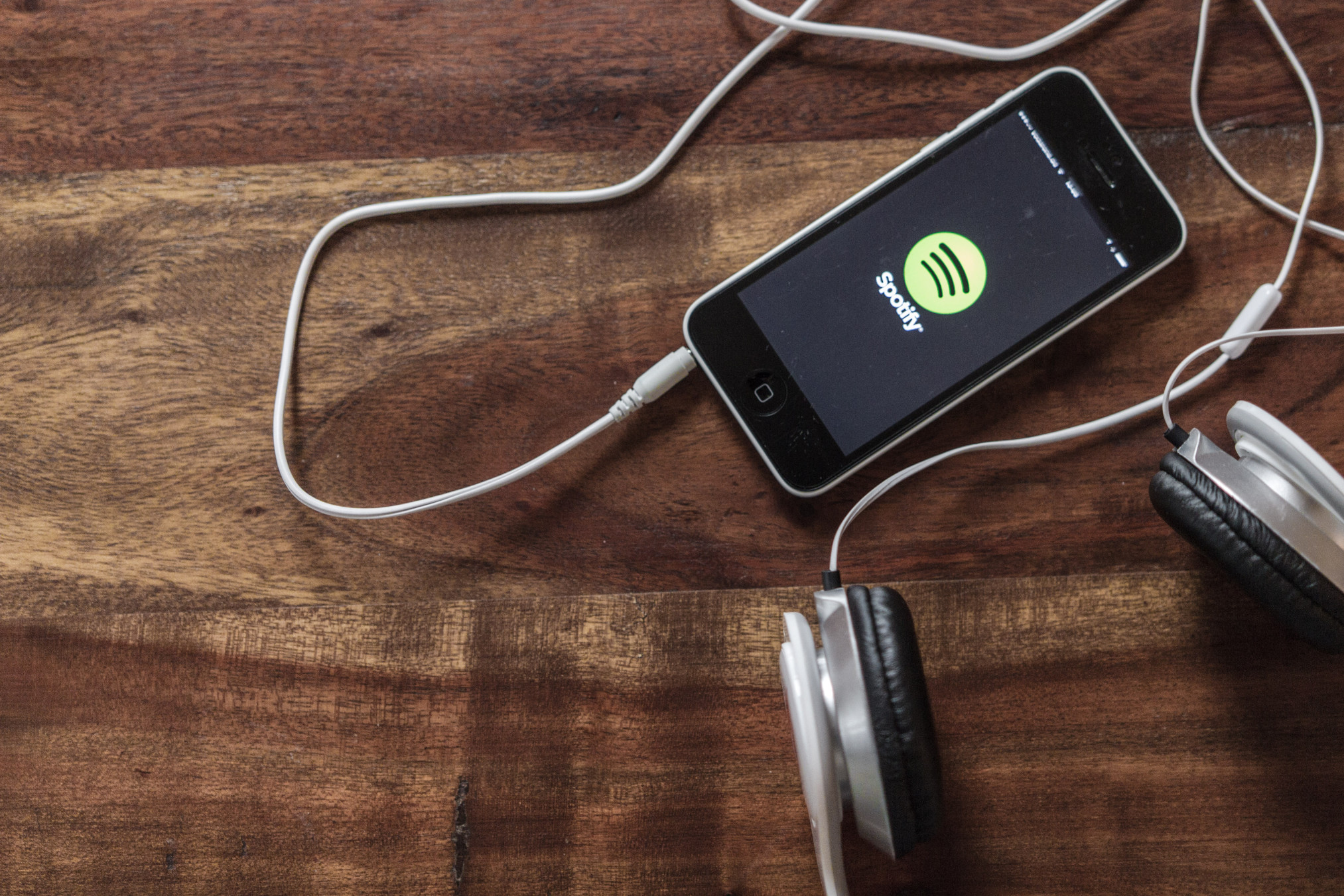 Spotify officially launches Group Session - TheFabWeb